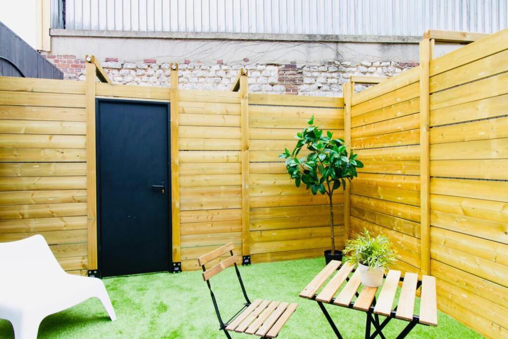 Soothing Jungle Spa Rouen Exterior photo
